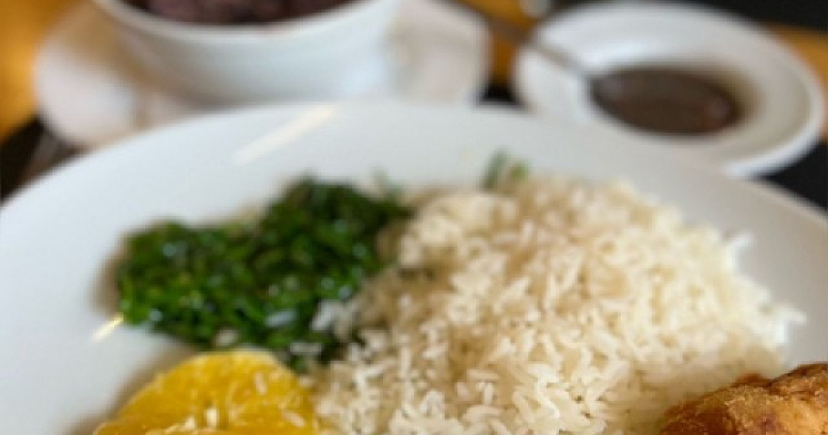 Santi Restaurante passa a oferecer feijoada às quartas e sábados