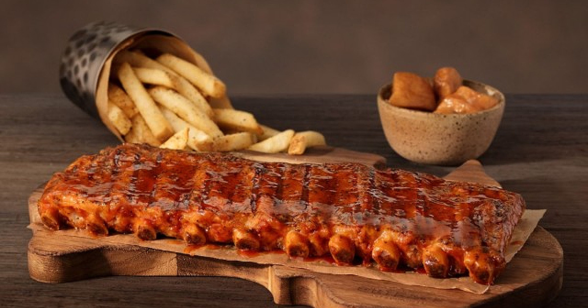 Outback e Guaraná Antarctica se unem para comemorar o Dia do Amigo