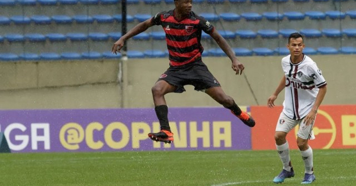 Oeste entra em campo hoje (7) contra o Rosário Central, na Arena Barueri