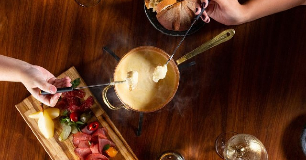 Praça São Lourenço apresenta cardápio especial de fondues