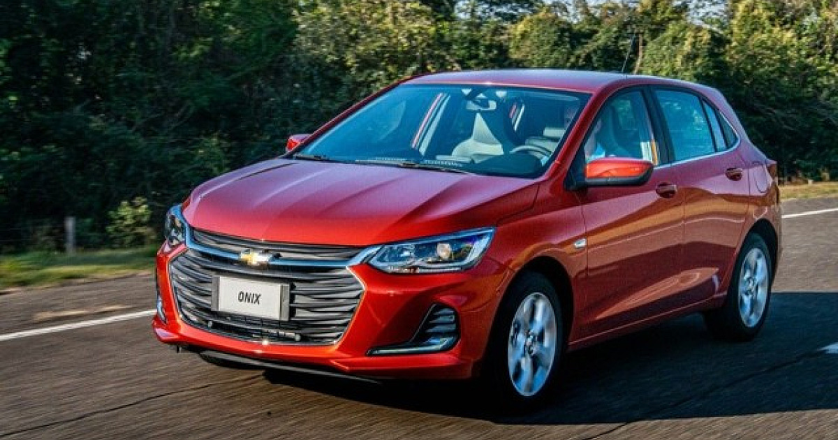 Chevrolet Onix é o carro novo mais vendido do país em 2020