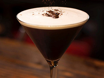 4 drinks diferenciados para celebrar o Dia do Café