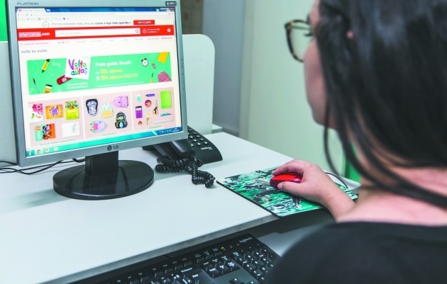 Preço do material escolar pode variar até 79% na internet
