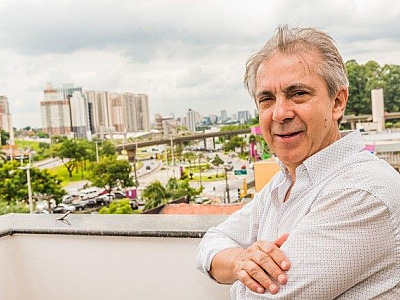 Rubens Furlan testa positivo para a Covid-19