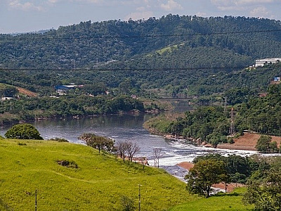 Apesar da classificação de perigo em relatório, barragem de Pirapora não corre risco de romper, afir