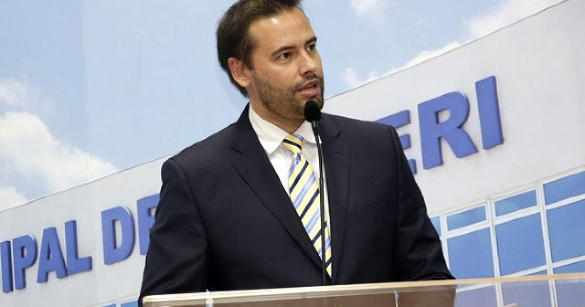 Fabião critica retaliação a vereadores que deixaram governo