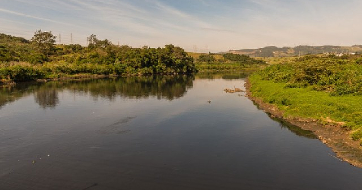 Em Santana de Parnaíba, qualidade da água do Rio Tietê é considerada péssima