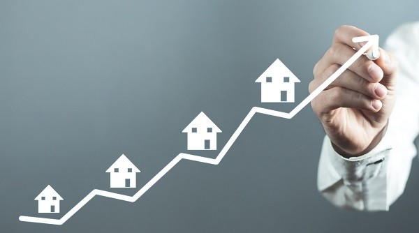 Compra e venda de imóveis têm alta de quase 6%, diz Arisp