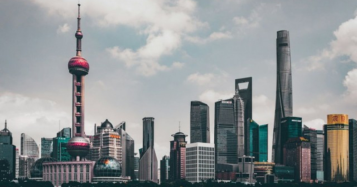 China isenta brasileiros de visto para estadias de até 30 dias a partir de 1º de junho