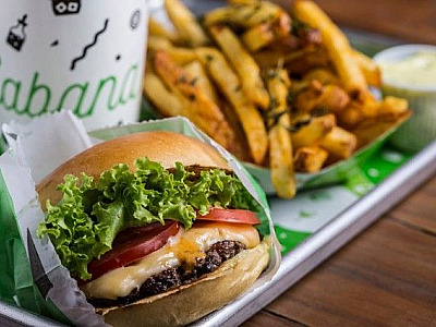 9 restaurantes para celebrar o Dia do Hambúrguer em Alphaville