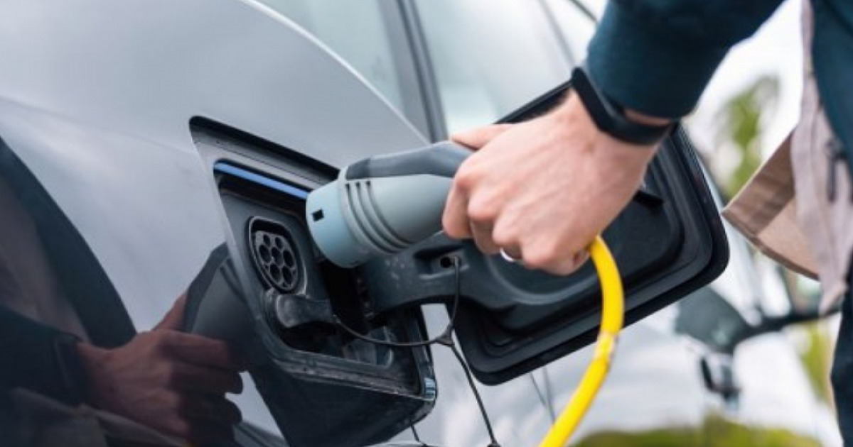 Residenciais devem se adaptar a carros elétricos