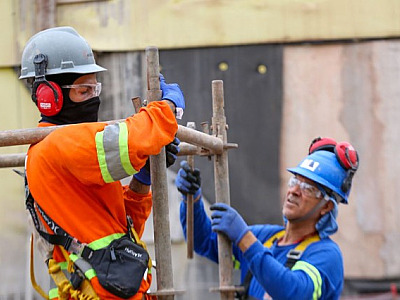 Entre as "top five" cidades campeãs de emprego, Osasco e Barueri impulsionam saldo de vagas no Estad