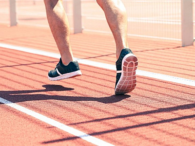 Corrida Santander Track& Field Run Series acontece no dia 4 de dezembro no Shopping Tamboré