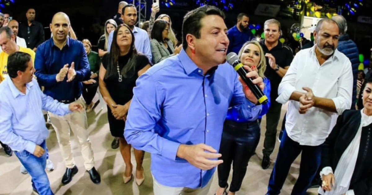 Pesquisa indica que Elvis Cezar lidera com 65% de intenções de voto