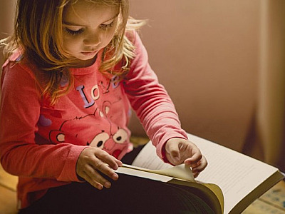 Alpha Square Mall promove contação de história no Kids Club deste sábado (10)