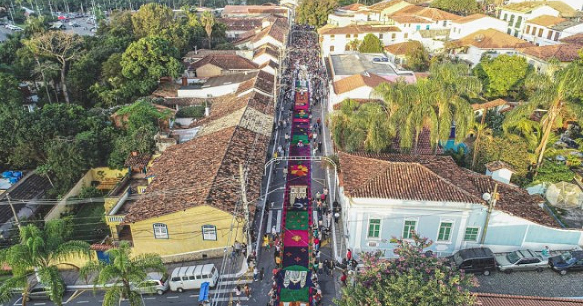 Com destaque para celebração de Corpus Christi e Antigomobilismo, 
Parnaíba participa do 19º Salão