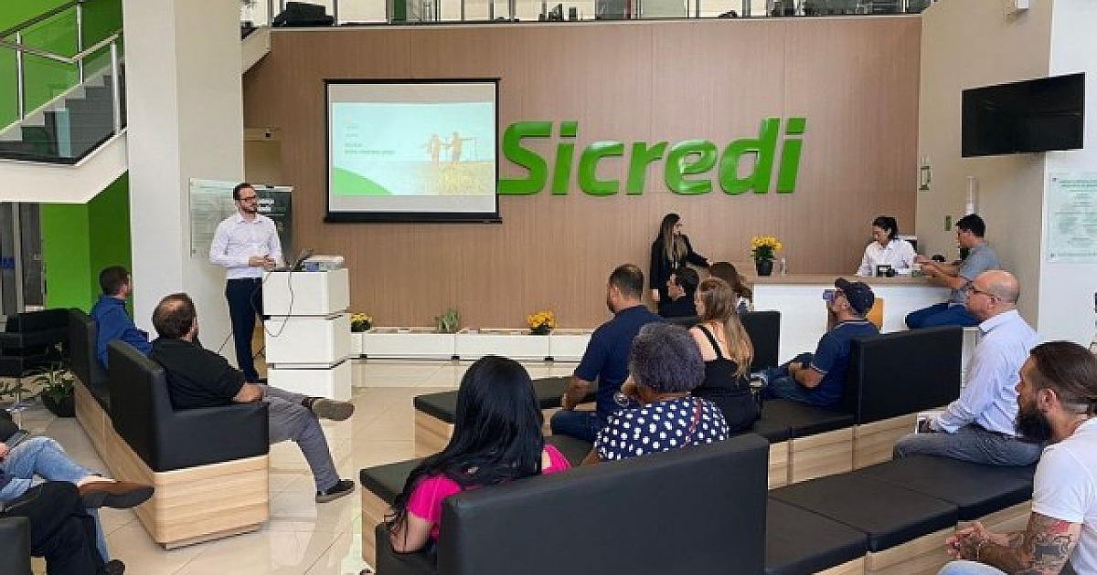 Sicredi Agroempresarial realiza Semana Crescer para disseminar o conhecimento cooperativista