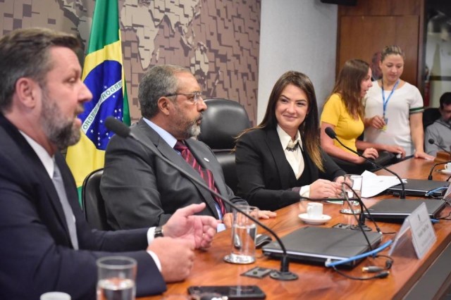 Bruna Furlan vai presidir Comissão sobre Refugiados