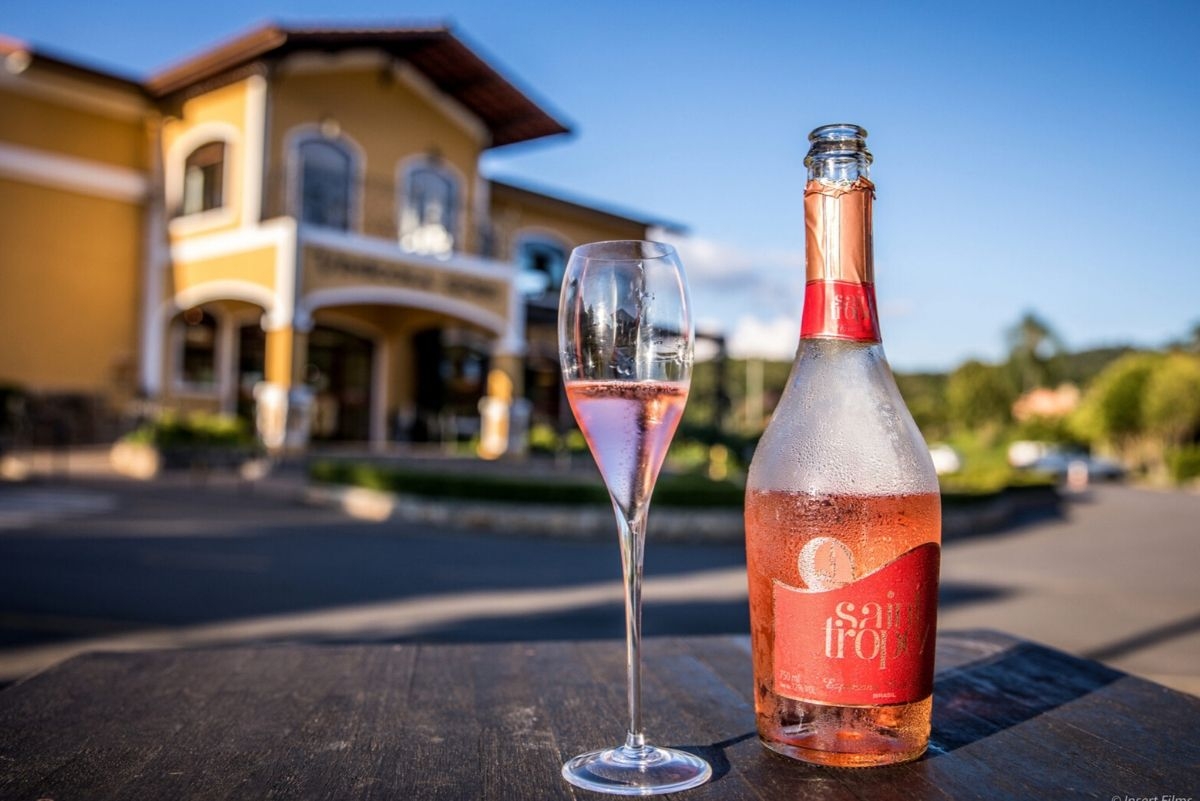 Páscoa: Saiba como combinar cada prato com o vinho ideal