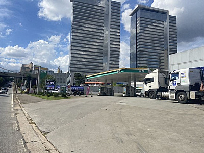 Variação do preço do combustível em Alphaville chega a quase 50%