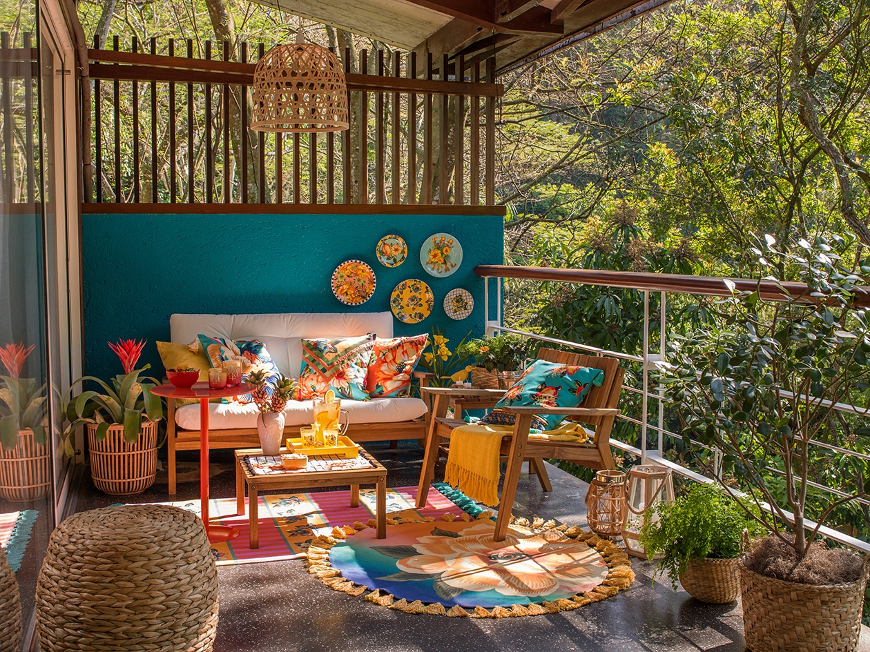 Tok&Stok e FARM lançam parceria inédita e apresentam coleção inspiradora para um dia de sol