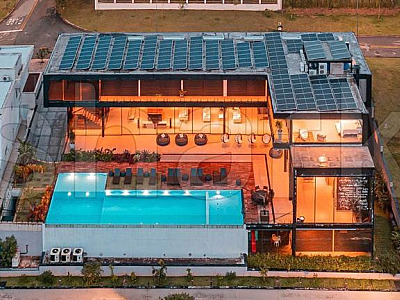 Em novo capítulo, Justiça marca vistoria em mansão de Neymar