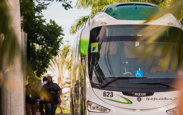 Fretados são alvo de reclamações entre moradores