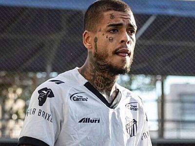 Conheça os famosos que poderiam facilmente ser jogador
profissional de futebol