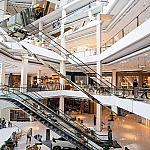 Iguatemi Alphaville lança campanha de Natal em apoio ao Lar das Crianças da CIP