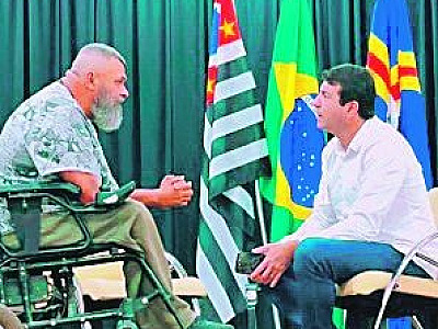 Elvis lança ação para falar diretamente com moradores