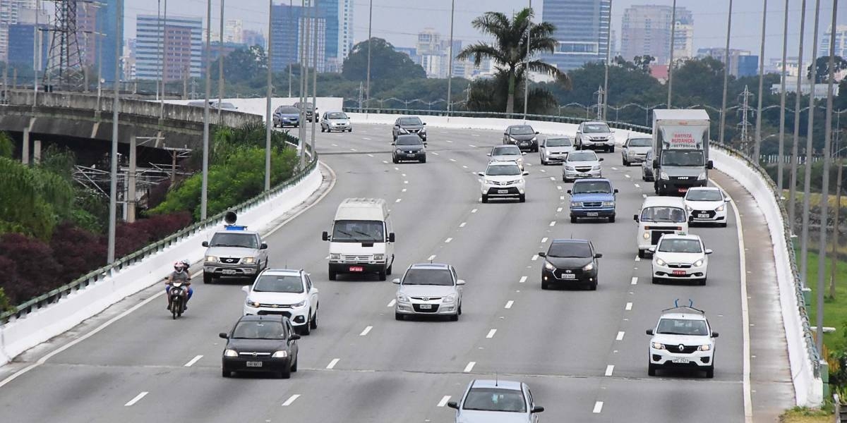 Marginal Pinheiros será parcialmente bloqueada para obras do Metrô
