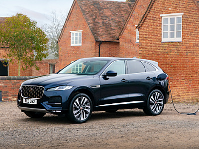 Jaguar apresenta F-PACE 2023 no Brasil