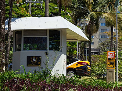 Criminoso é morto ao tentar roubar moto de casal em Alphaville