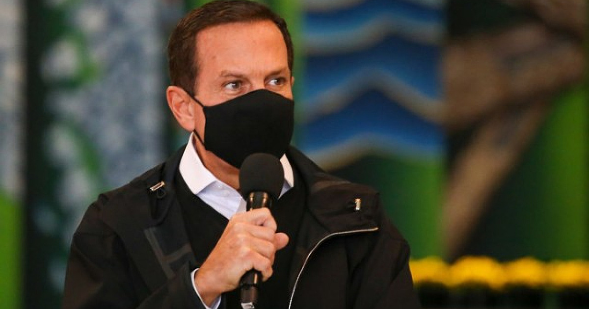 Governo de SP amplia horário de funcionamento e capacidade de ocupação dos comércios