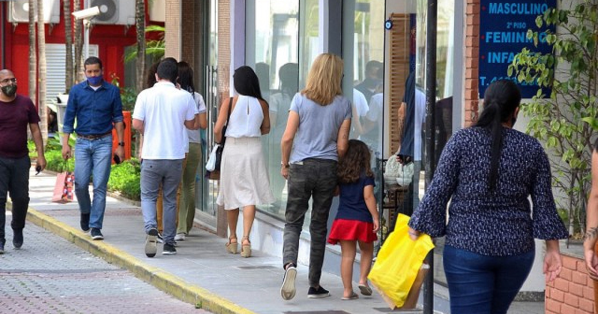 Shoppings do bairro terão descontos e ações especiais para a Black Friday
