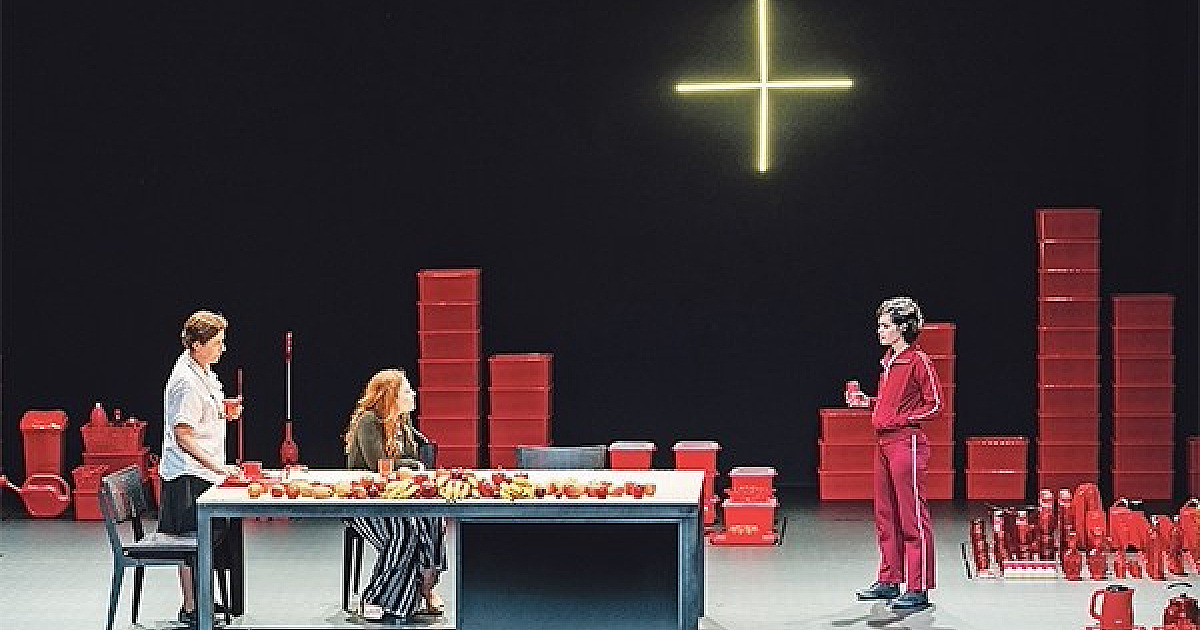 Maria Flor trata das intrincadas relações familiares em “A Ponte”