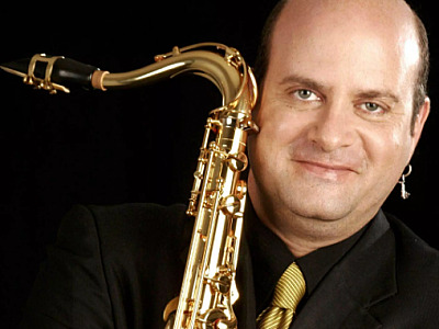 Saxofonista Derico se apresenta em Barueri nesta quarta-feira (20)