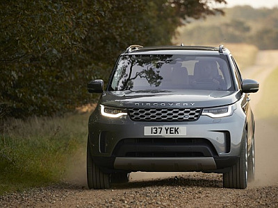 Com novo design e conectividade, Land Rover apresenta o Discovery 2021