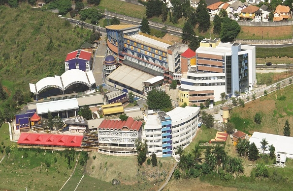 Objetivo realiza tradicionais simulados Fuvestão e Enem