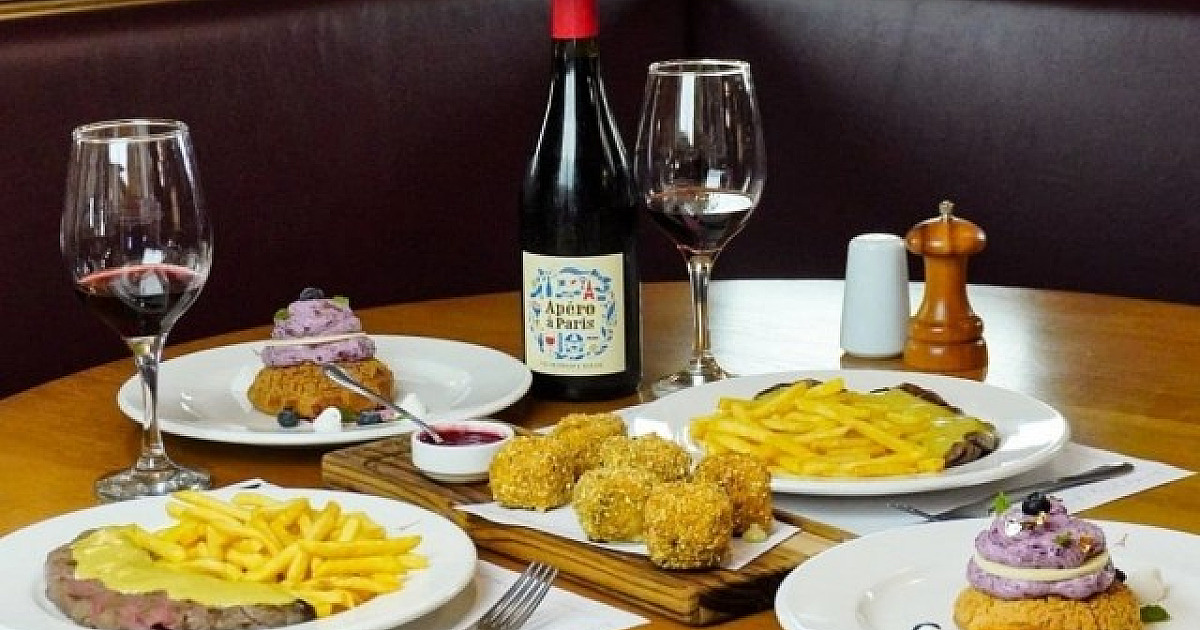 L'Entrecôte de Paris apresenta o 'Menu L'amour' e 'Menu Passion' para Dia dos Namorados