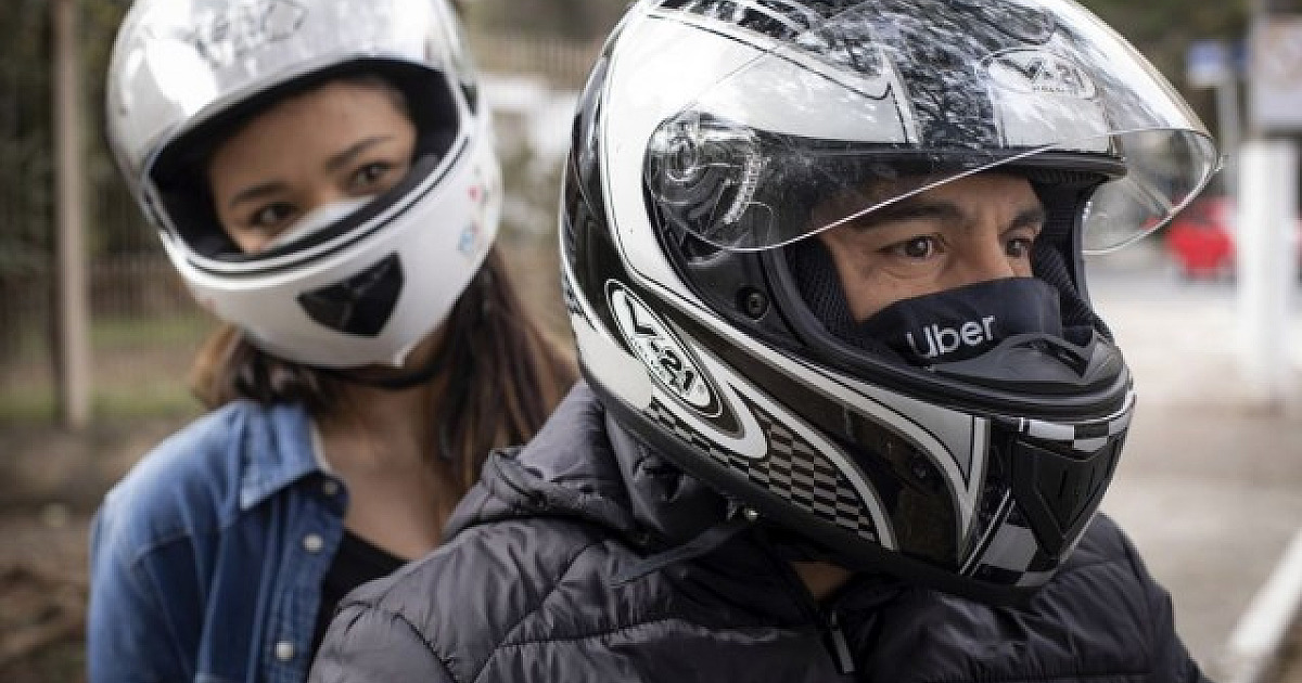 Uber lança viagens de moto em Barueri e Carapicuíba