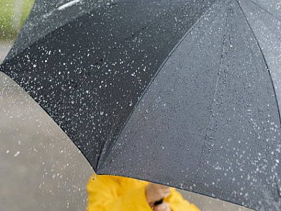 Frente fria muda o tempo e favorece chuvas no Estado de São Paulo