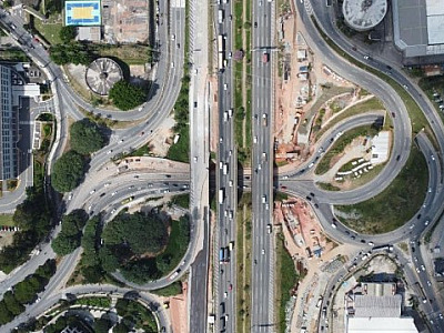 Remodelação do trevo de Alphaville avança para segunda etapa