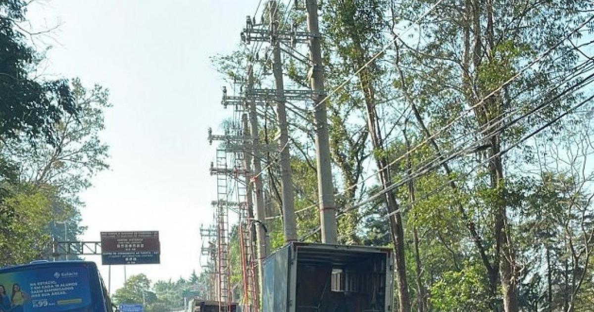 Forte ventania ocasionou falta de energia em alguns residenciais do bairro