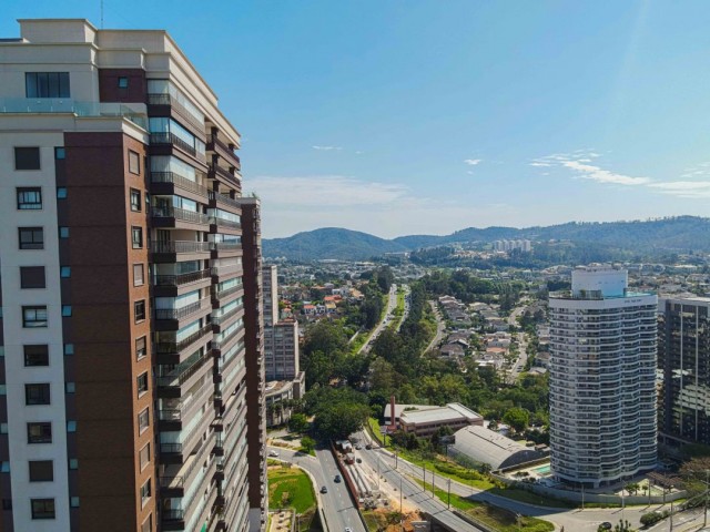 Infraestrutura e segurança consolidam Alphaville como referência em imóveis de alto padrão