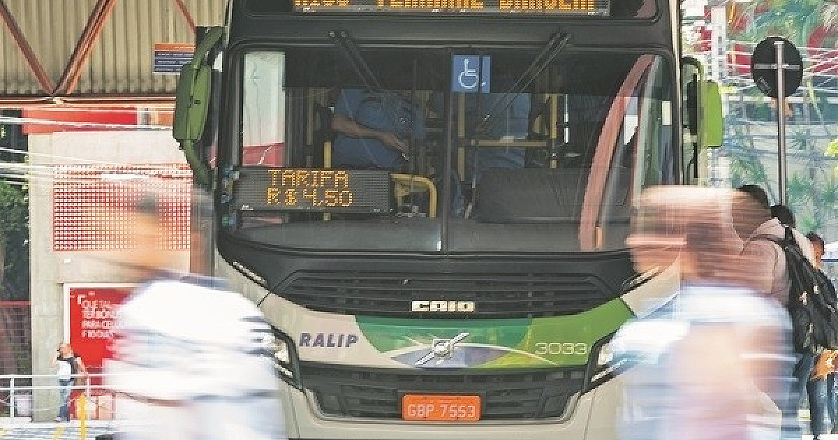 Ano começa com aumento de tarifas de ônibus, trens e Metrô