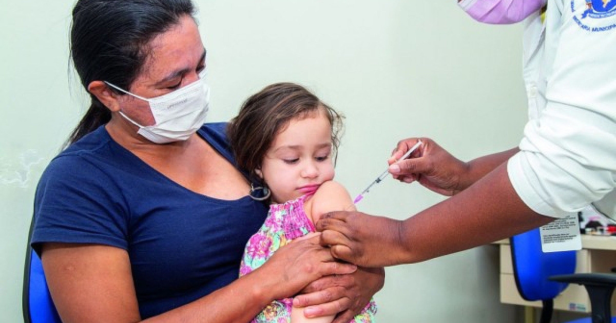 Vacina contra meningite é a mais aplicada na rede municipal de saúde de Santana de Parnaíba