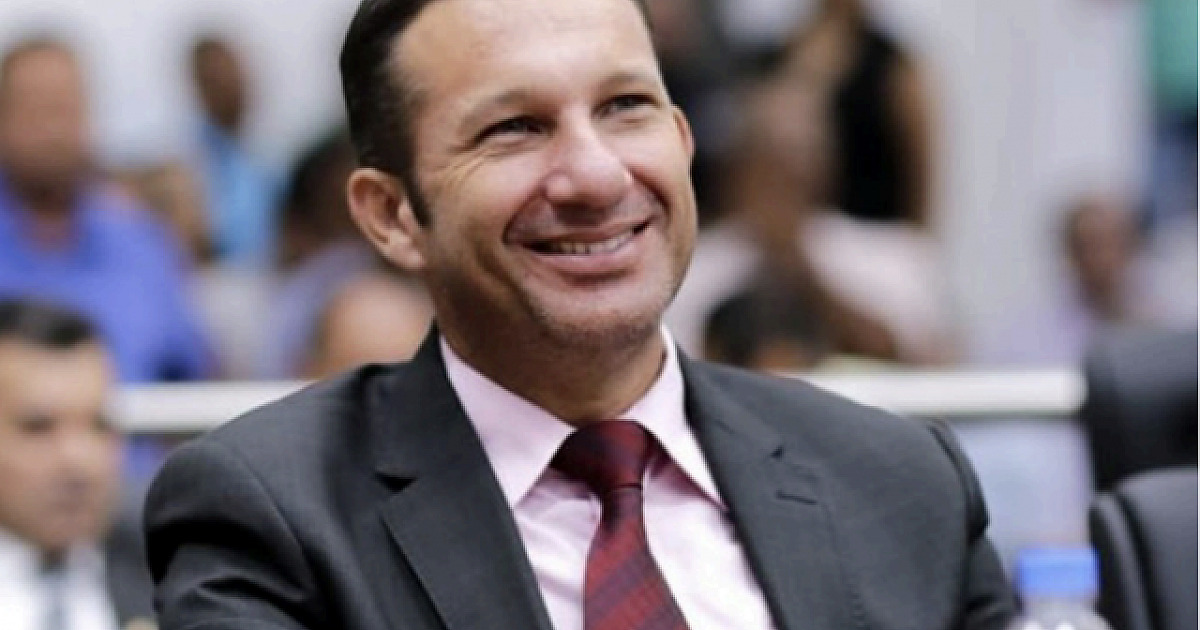 Busca por partidos movimenta vereadores em Barueri