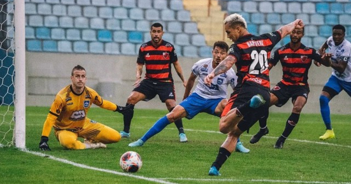 Em jogo em casa, Oeste Barueri fica no 0 a 0 contra o Rio Claro