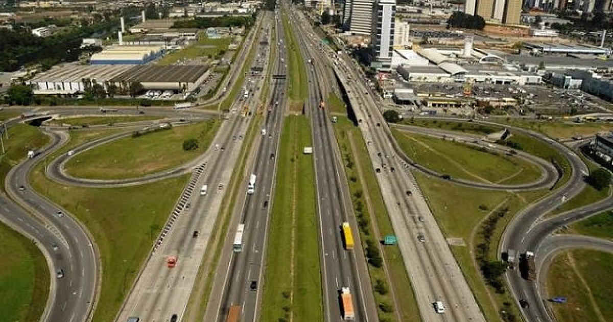 Feriado 9 de julho: mais de 600 mil veículos devem passar pelo sistema Castello-Raposo